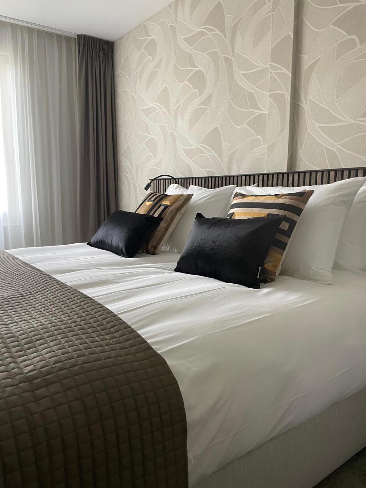 Boutique Hotel Hans - Amsterdam Schiphol Airport Badhoevedorp Zewnętrze zdjęcie